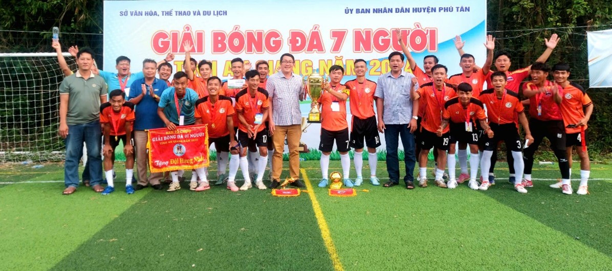 Bế mạc Giải bóng đá 7 người tỉnh An Giang năm 2024