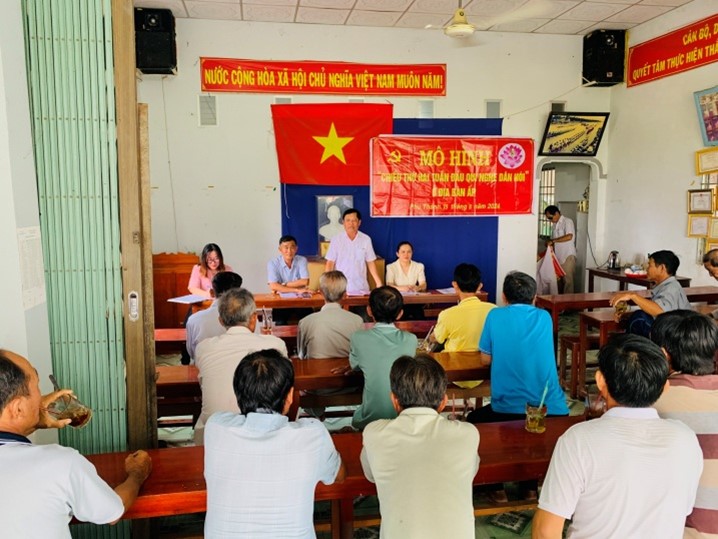 Gần dân để chăm lo đời sống Nhân dân