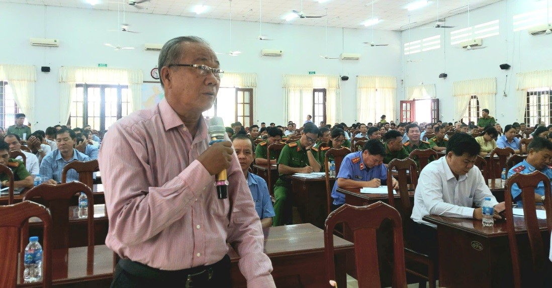 Phú Tân tổ chức Hội nghị “ Công an lắng nghe ý kiến nhân dân” năm 2024