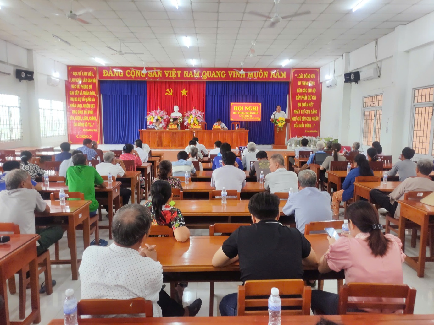 Ngày 04/10/2024, UBND xã Phú Hiệp tổ chức Hội nghị đối thoại với Nhân dân lần 2 năm 2024.