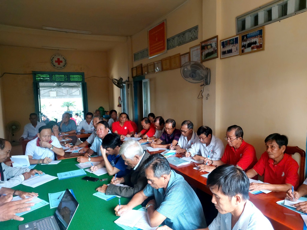 Hội Chữ thập đỏ huyện Phú Tân tập huấn quản lý rủi ro thảm họa dựa vào cộng đồng