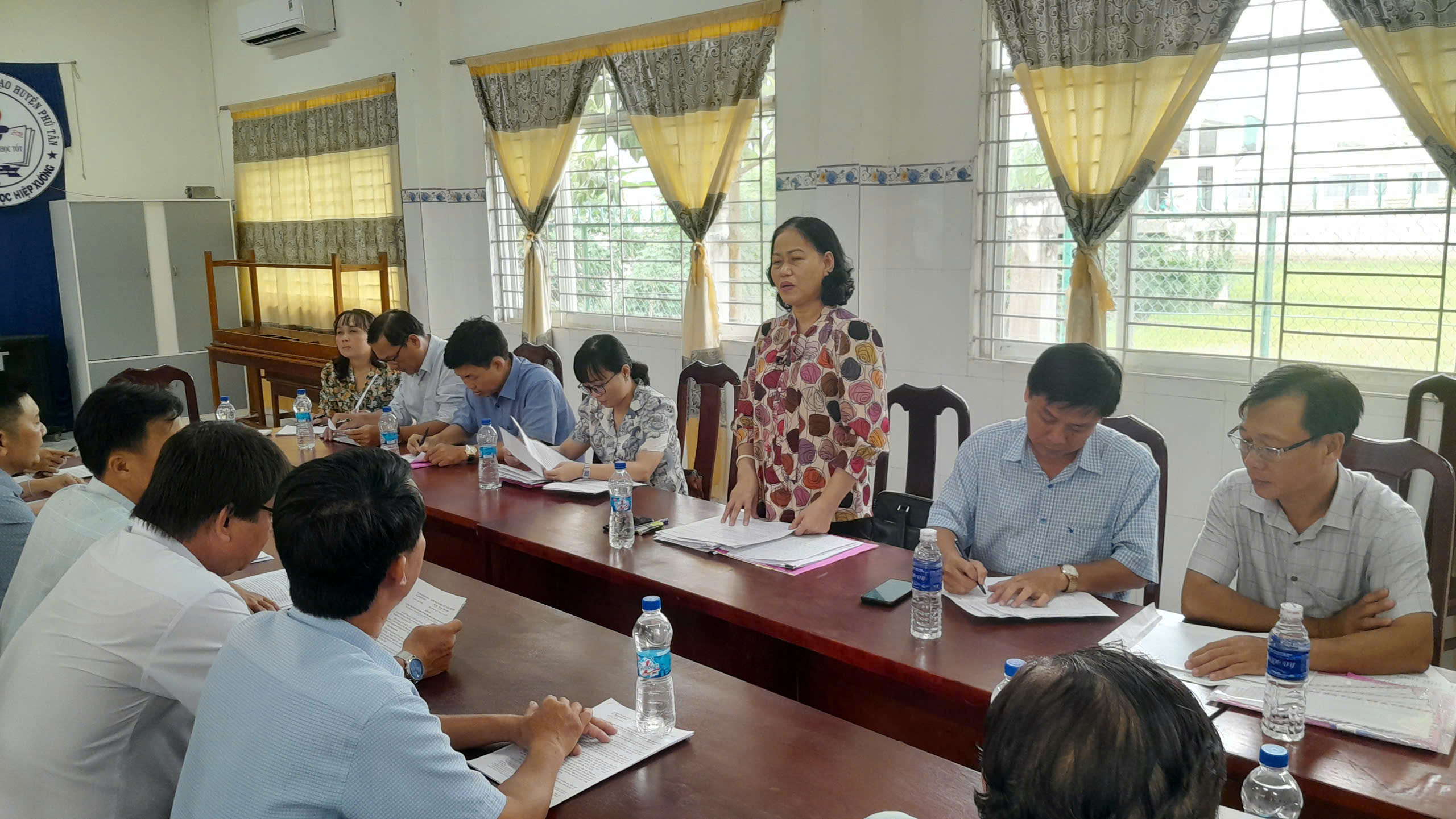 Hội đồng nhân dân huyện Phú Tân giám sát trường đạt chuẩn Quốc gia tại xã nông thôn mới và nông thôn mới nâng cao