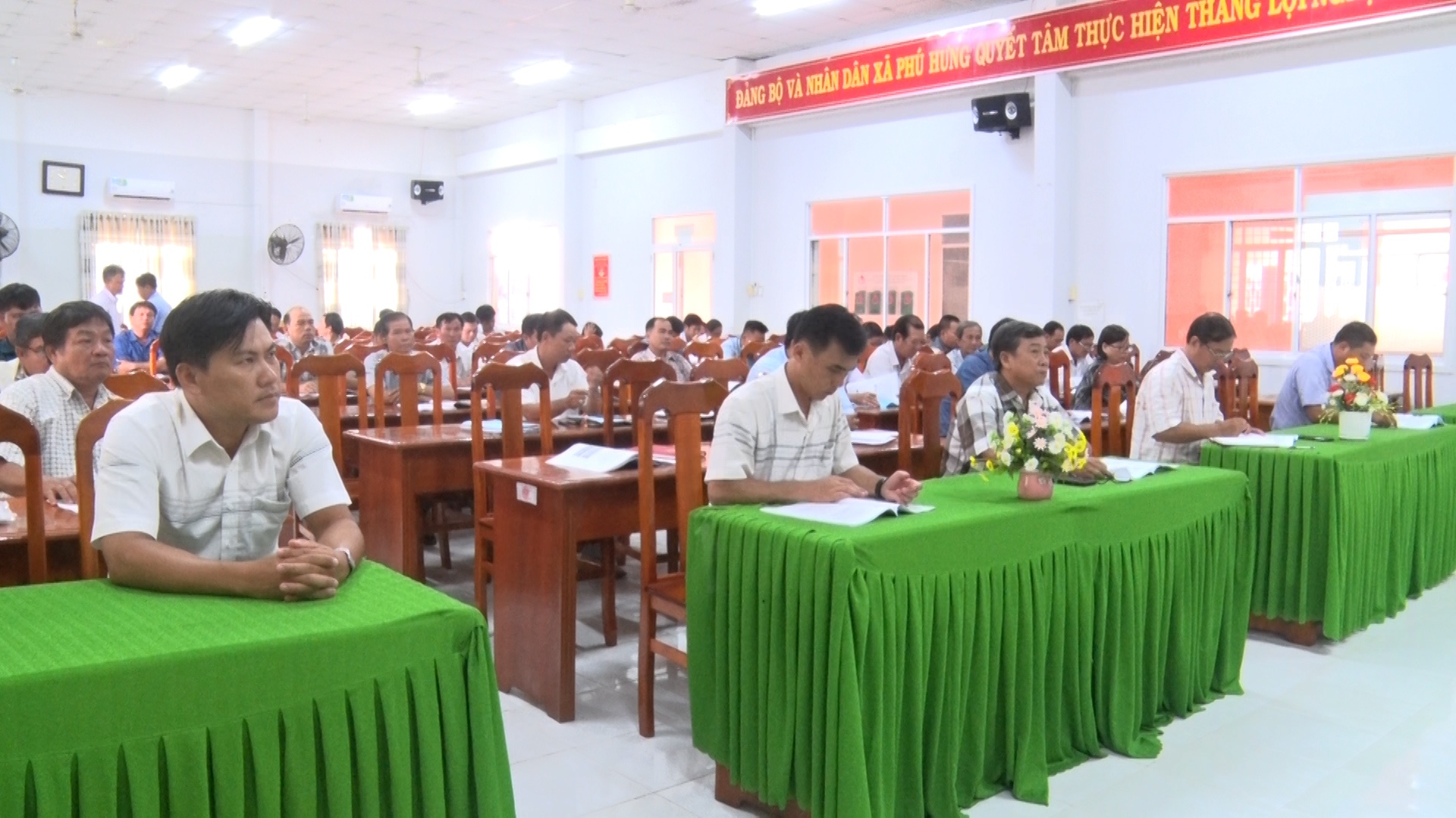 Tập huấn nâng cao năng lực phòng chống thiên tai cho cán bộ cấp xã 