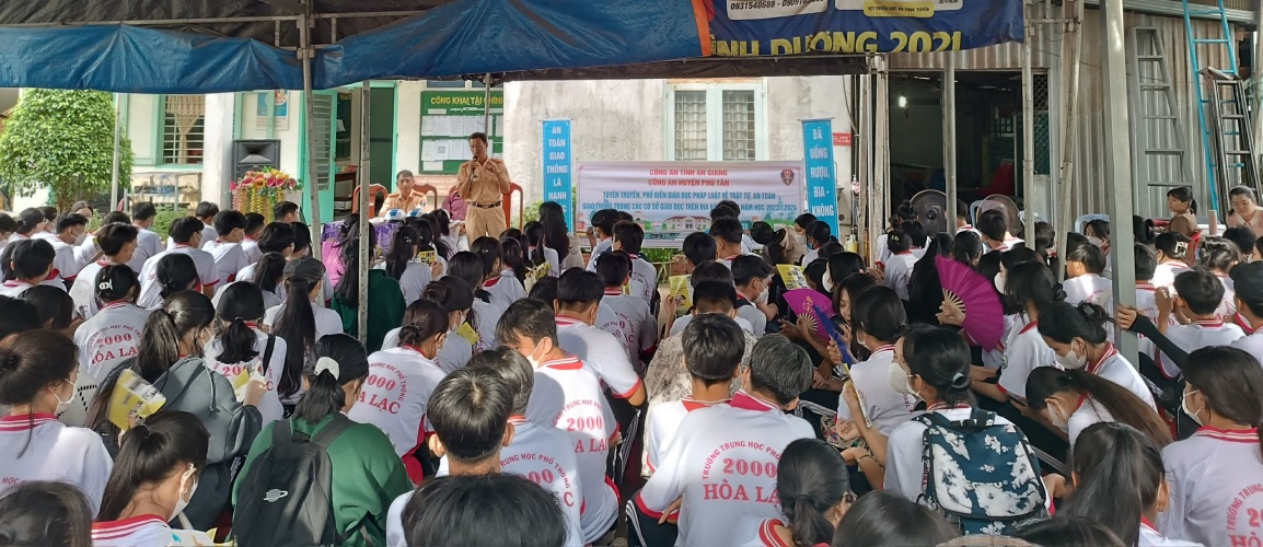 Công an huyện Phú Tân nổ lực kép, kéo giảm tai nạn giao thông và các loại tội phạm