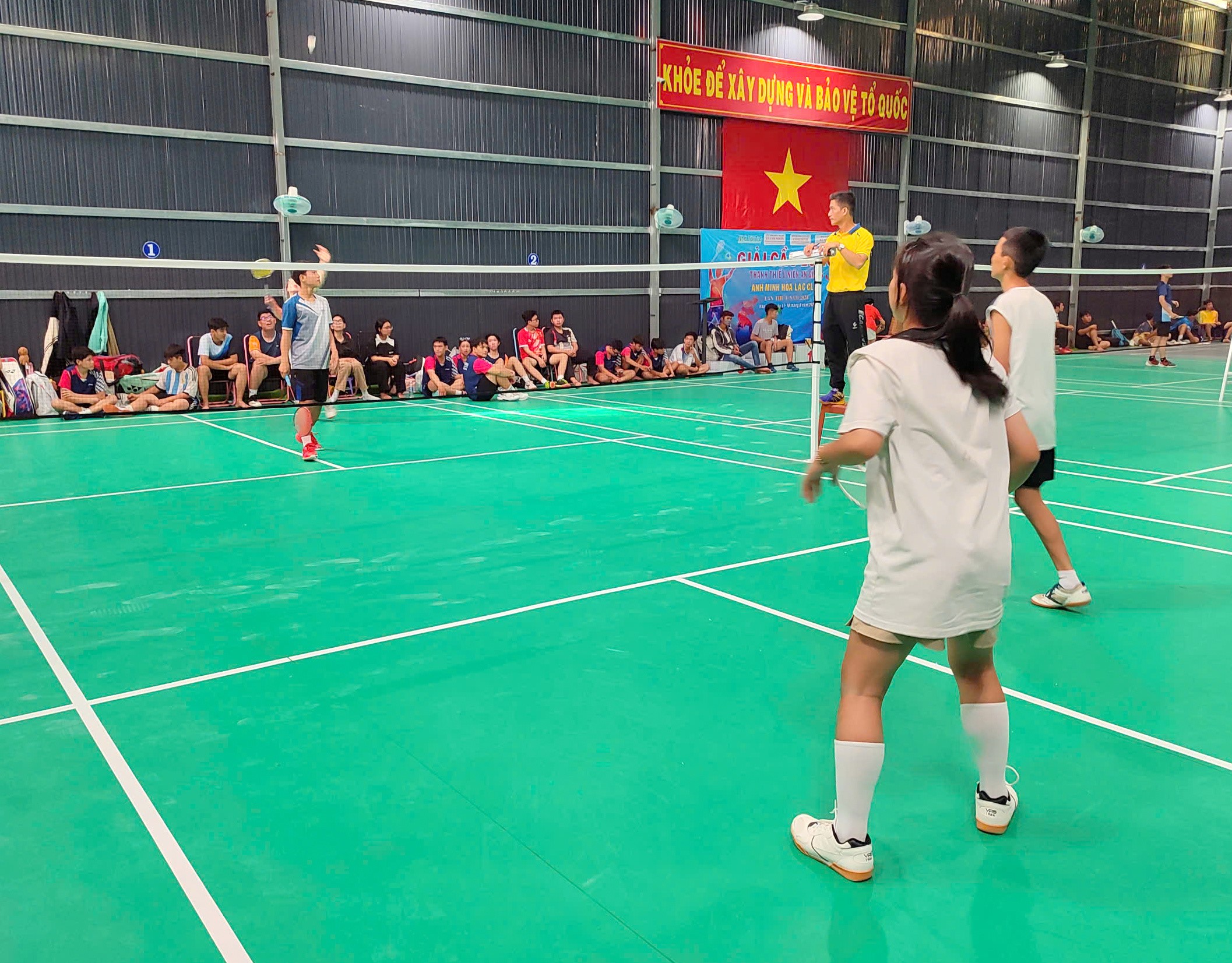 Xã hội hóa tạo sân chơi thể thao lành mạnh cho người dân 