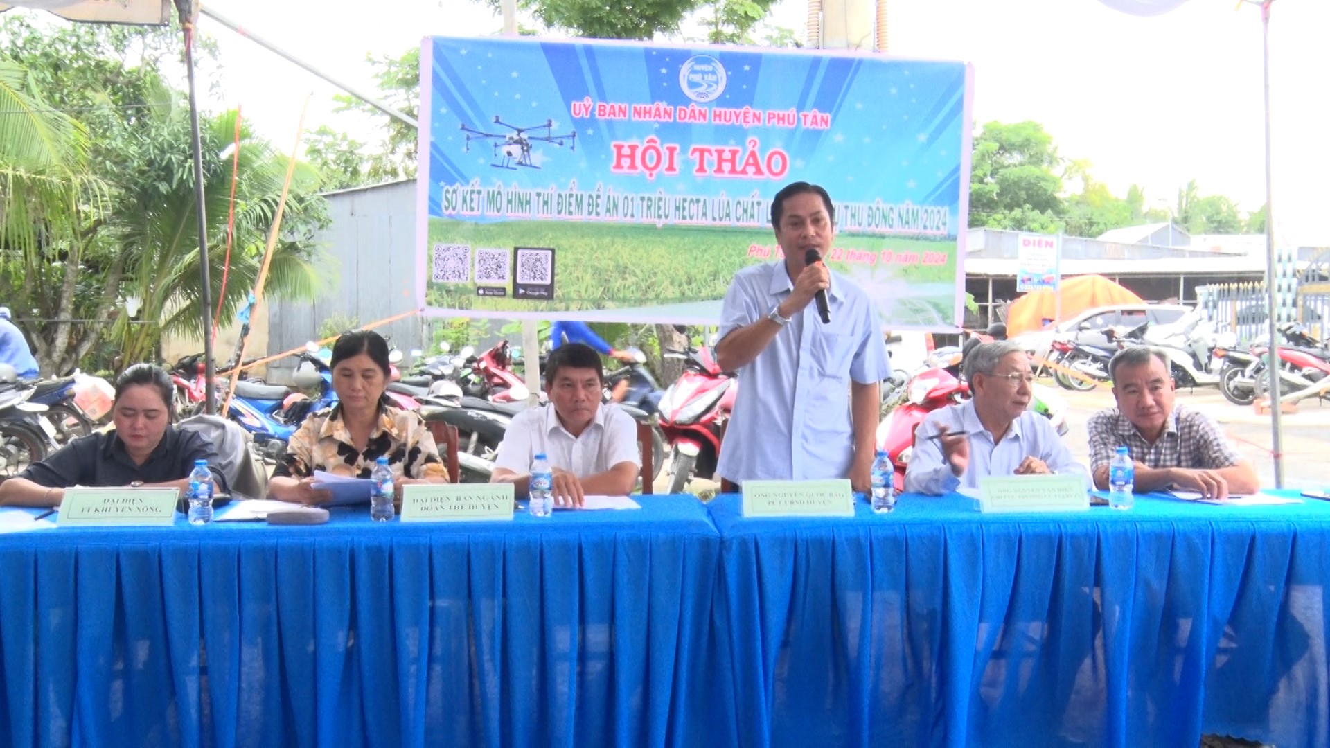 Phú Tân sơ kết mô hình thí điểm đề án 1 triệu héc-ta lúa chất lượng cao tại xã Phú Thạnh