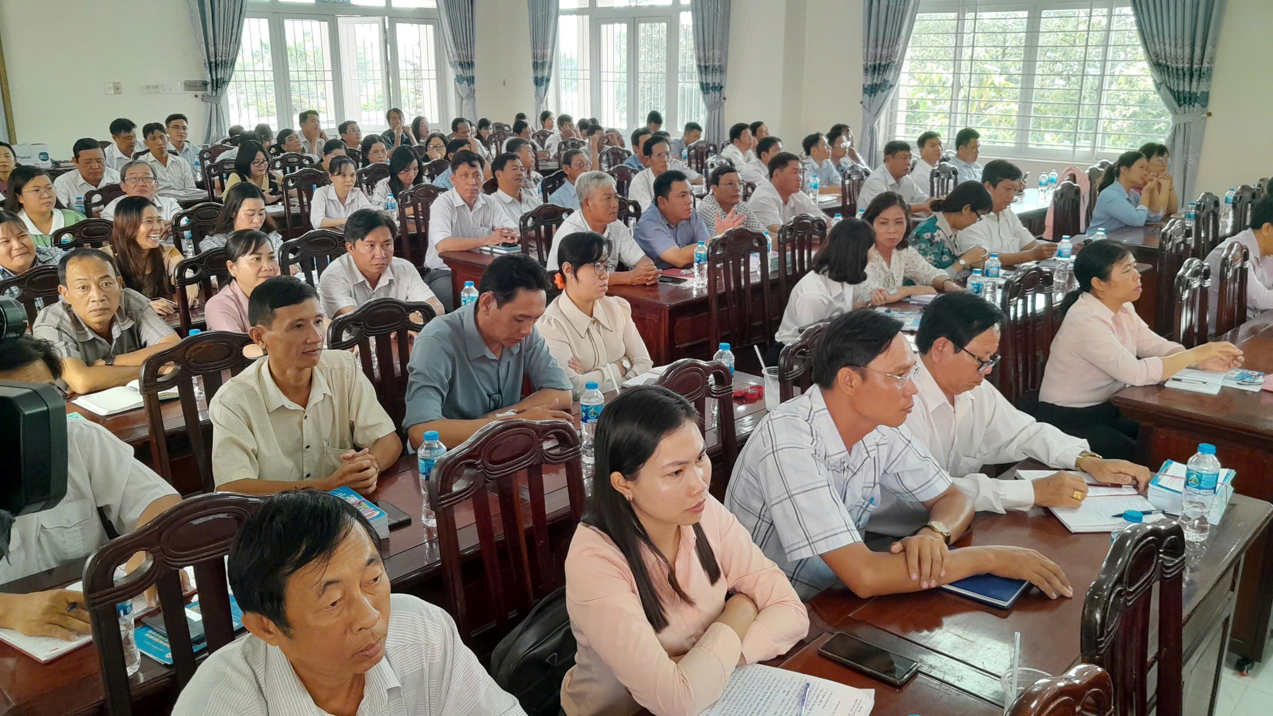 Tập huấn xử lý khủng hoảng truyền thông và xây dựng kênh truyền thông trên mạng xã hội