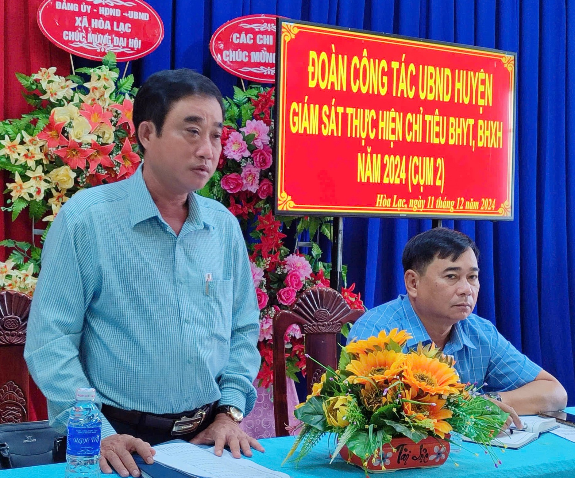 Ủy ban nhân dân huyện Phú Tân giám sát thực hiện chỉ tiêu bảo hiểm y tế và bảo hiểm xã hội năm 2024 tại cụm xã Hòa Lạc